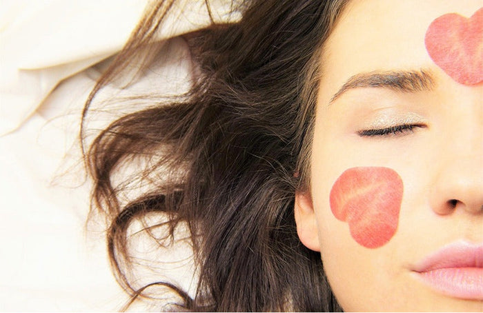 Cosméticos com CBD: 10 boas razões para ter uma pele bonita