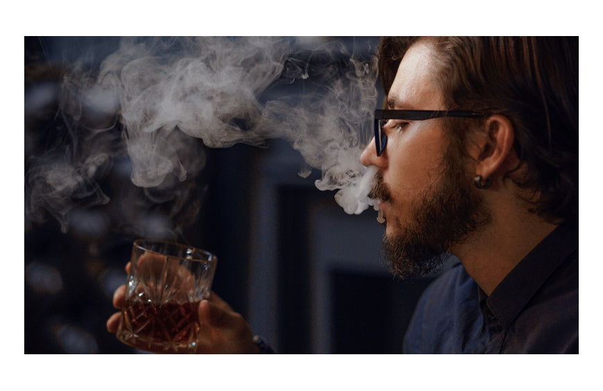 Quais são os efeitos do consumo simultâneo de óleo de CBD e álcool?
