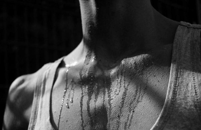 Transpiration excessive : et si le CBD était la solution ?