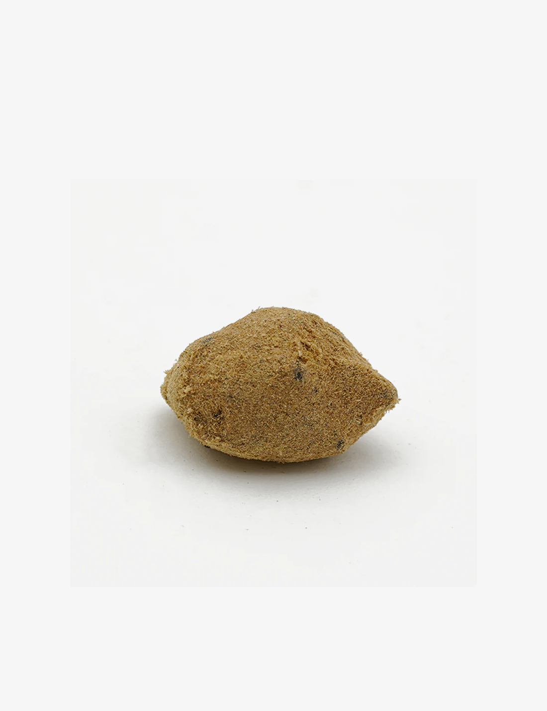 Moonrock CBD sur un fond blanc